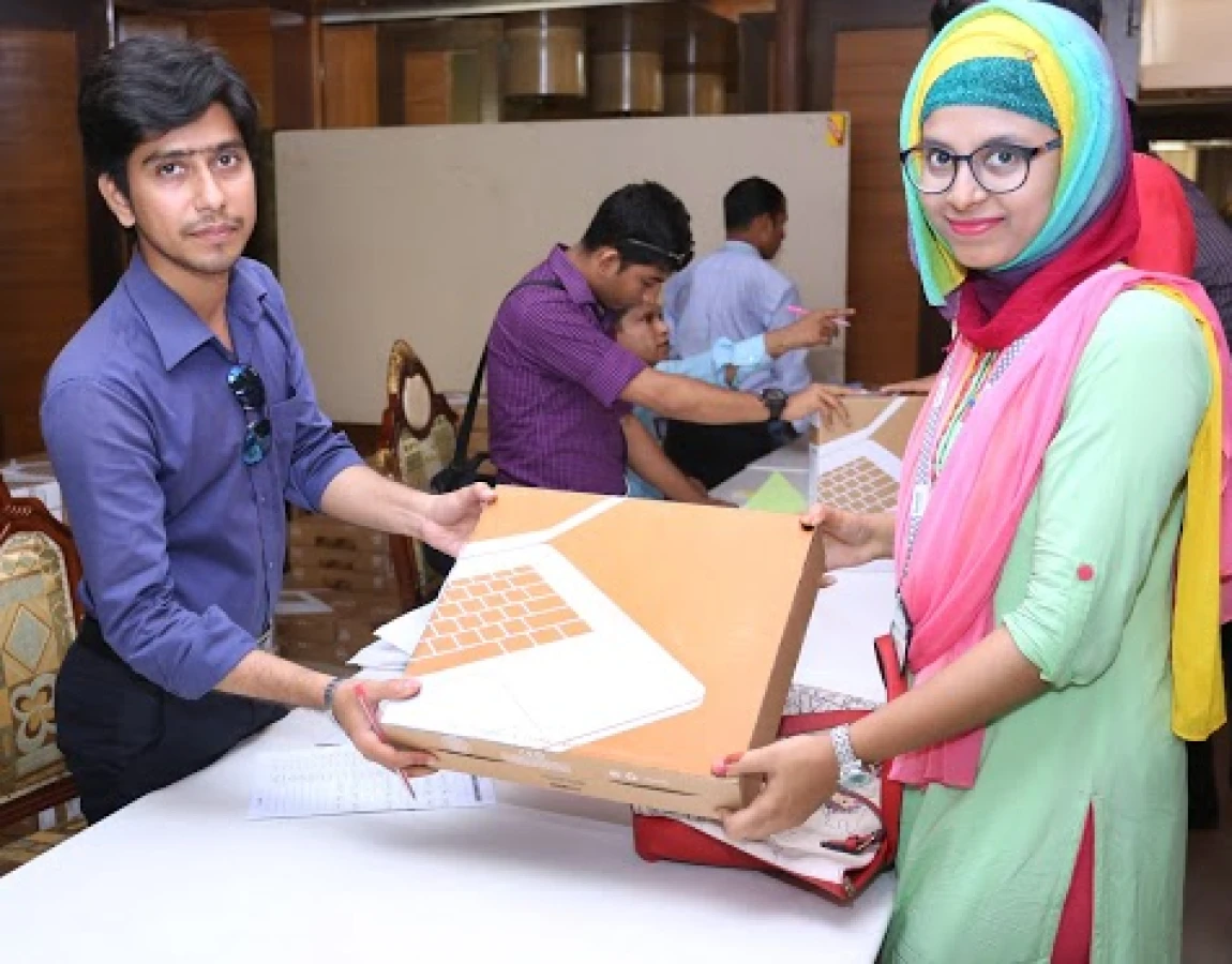 Laptop Program